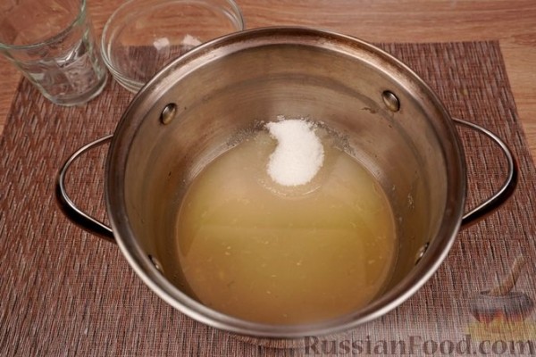Кекс с маком, цедрой и лимонной пропиткой