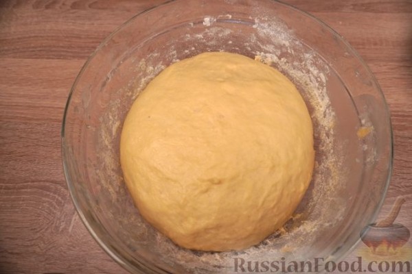 Дрожжевые пончики с вареньем