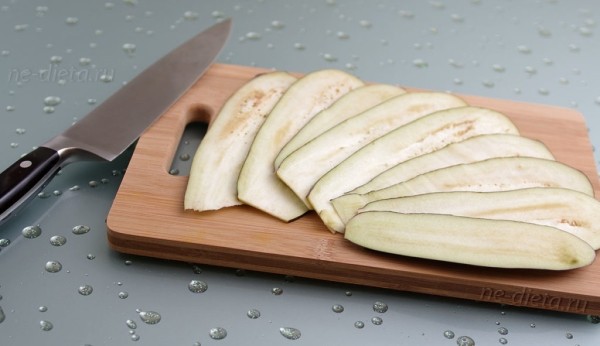 Рулетики из баклажанов с сыром Рулетики из баклажанов с сыром