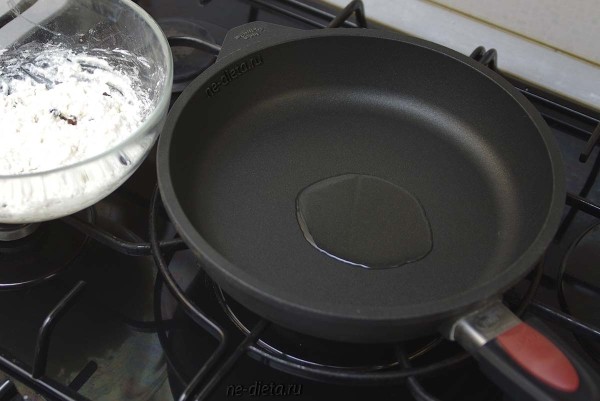 Сырники с изюмом