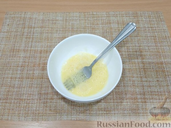 Отбивные из куриного филе в томатном кляре