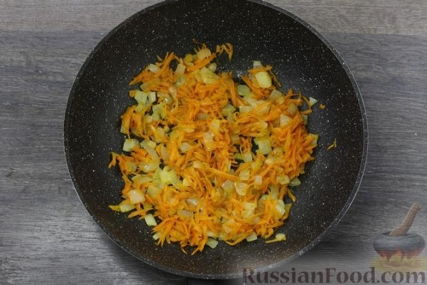 Гречка с фаршем, помидорами и сладким перцем (на сковороде)