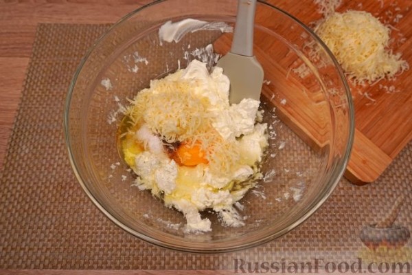 Клафути с зелёным горошком и беконом