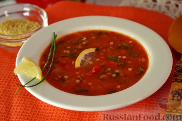 Томатная чорба (Ciorb de roii)