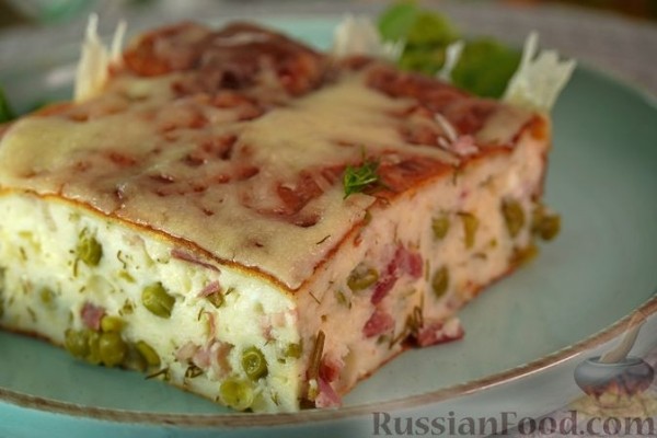 Клафути с зелёным горошком и беконом