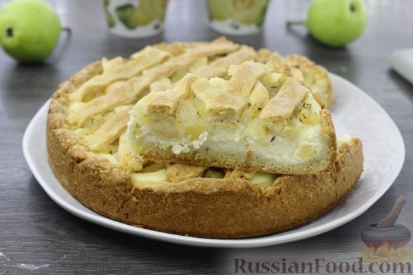 Пирог "Осенний" с грушами и творогом