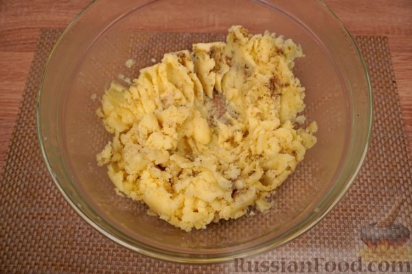 Картофельные котлеты с сыром и зеленью