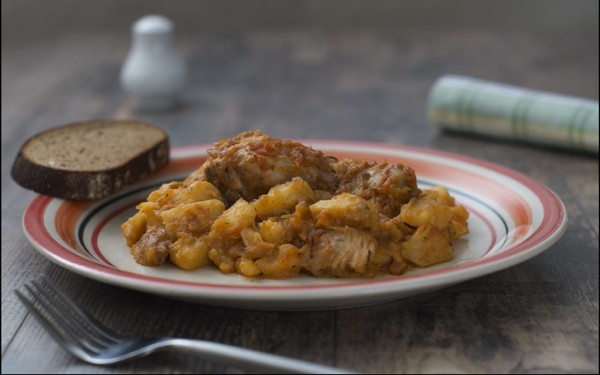 Жаркое из курицы с картошкой Жаркое из курицы с картошкой