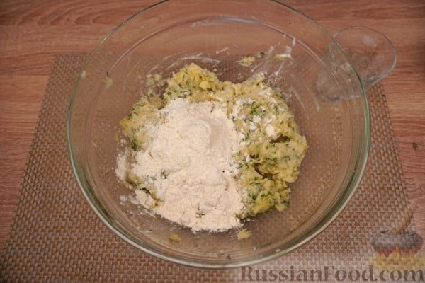 Картофельные котлеты с сыром и зеленью