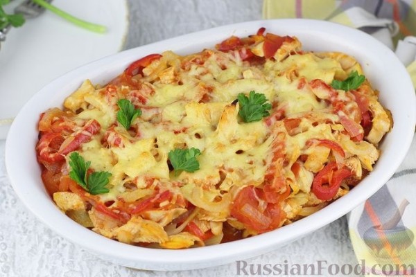 Запеканка из макарон с курицей и овощами Запеканка из макарон с курицей и овощами