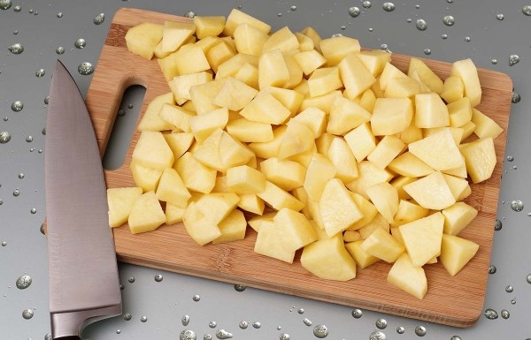 Жаркое из курицы с картошкой