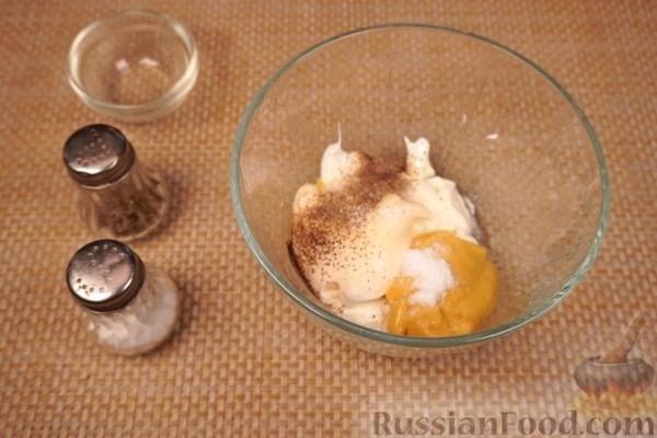 Картофельный салат с майонезно-сметанным соусом Картофельный салат с майонезно-сметанным соусом