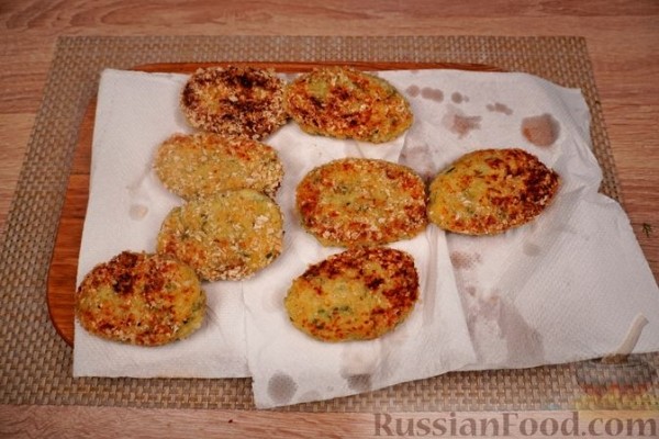 Картофельные котлеты с сыром и зеленью