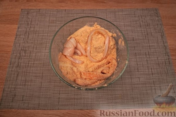 Каламаракия (жаренные во фритюре кальмары)