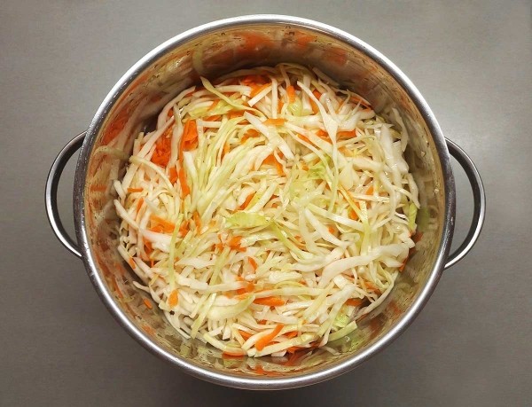 Вкусная квашеная капуста