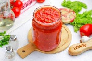 Аджика из помидоров и острого перца