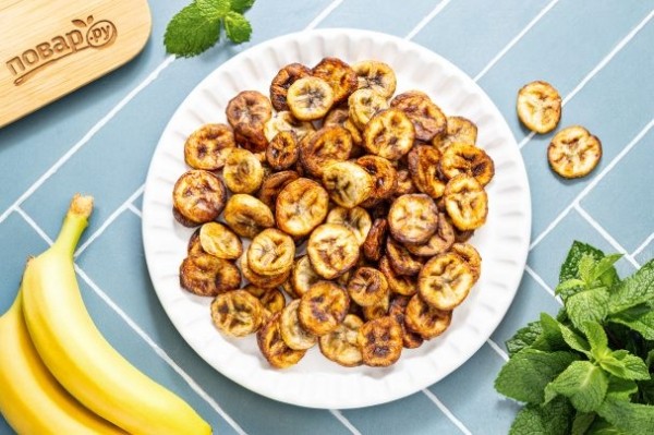 Банановые чипсы в аэрогриле Банановые чипсы в аэрогриле