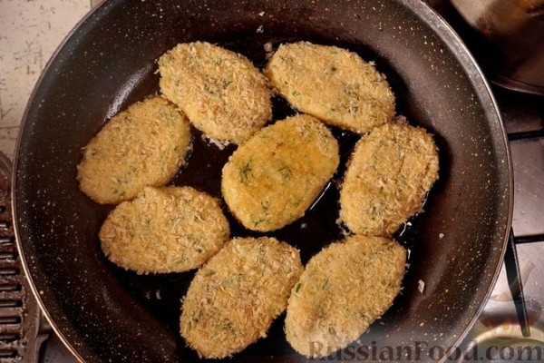 Картофельные котлеты с сыром и зеленью