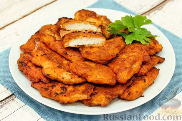 Отбивные из куриного филе в томатном кляре