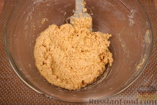 Печенье с овсяными хлопьями и малиной