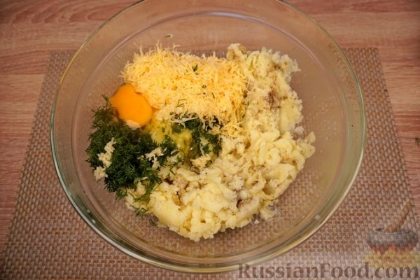 Картофельные котлеты с сыром и зеленью