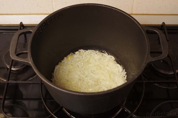 Жаркое из курицы с картошкой