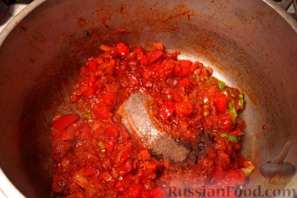 Пилав с виноградными листьями