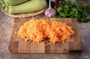 Икра кабачковая с чесноком