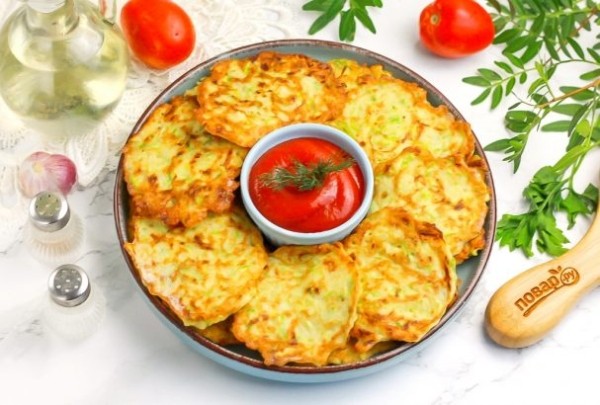 Картофельные драники с кабачками Картофельные драники с кабачками