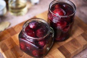 Маринованная слива