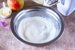 Суфле из яблок и творога