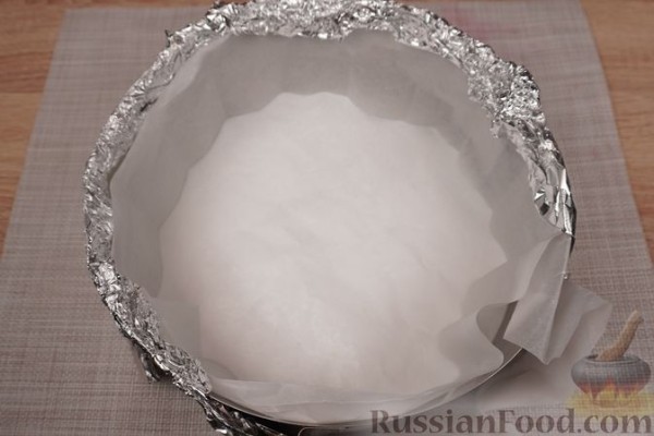 Бисквит с заварным кремом и малиной