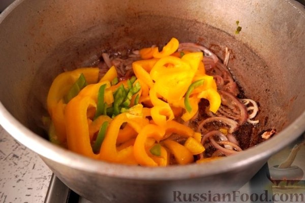 Паприкаш из индейки