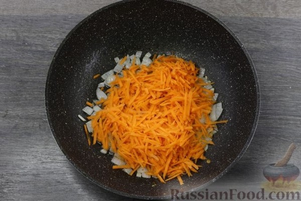 Гречка с фаршем, помидорами и сладким перцем (на сковороде)
