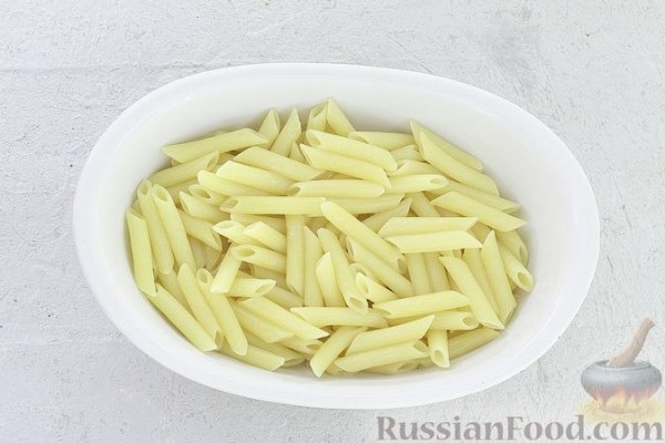 Запеканка из макарон с курицей и овощами