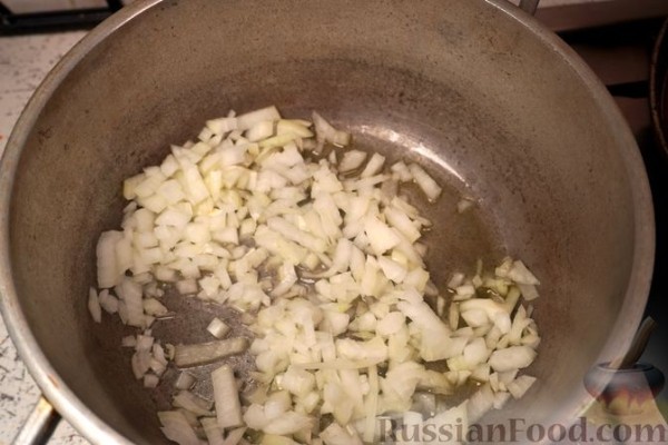 Пилав с виноградными листьями