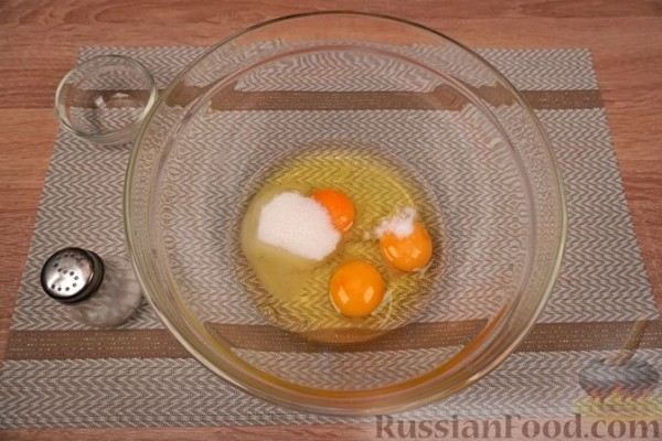 Блины на миндальном молоке с марципановой начинкой