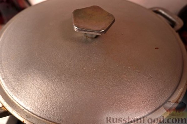 Пилав с виноградными листьями