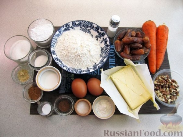 Пирог с морковью, финиками и грецкими орехами