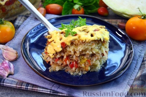 Запеканка из капусты, с фаршем, рисом и сыром