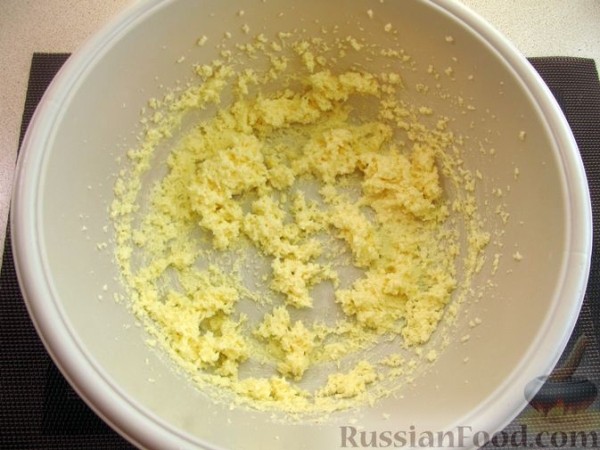 Пирог с морковью, финиками и грецкими орехами