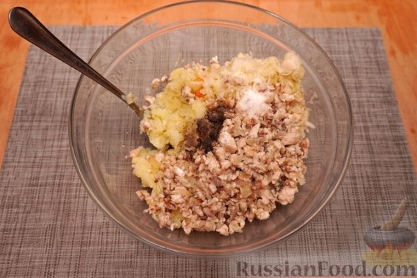 Голубцы с рыбой, картофелем и квашеной капустой (в духовке)