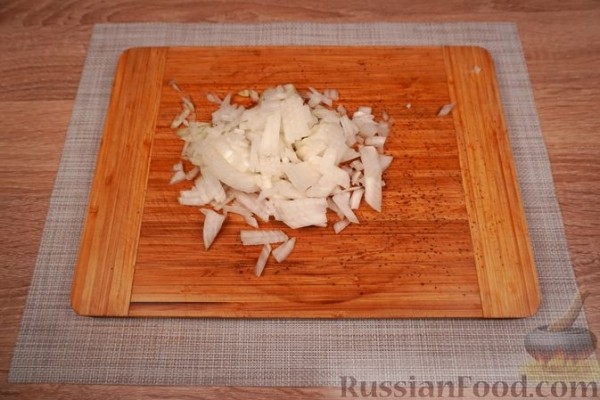 Запеканка из поленты с креветками и беконом