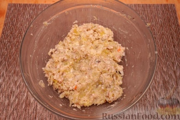 Голубцы с рыбой, картофелем и квашеной капустой (в духовке)
