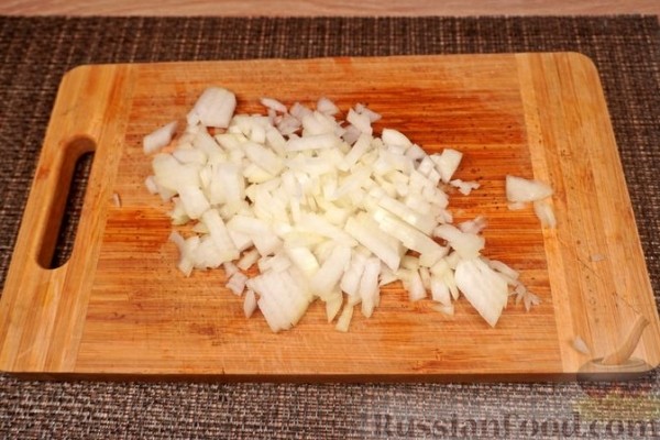 Пилав с виноградными листьями