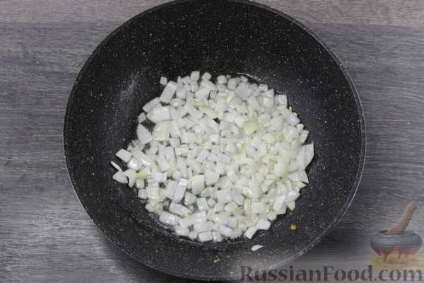 Гречка с фаршем, помидорами и сладким перцем (на сковороде)