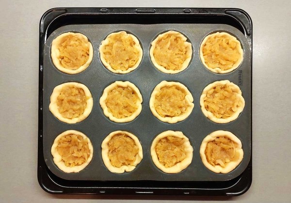 Корзиночки с яблоками