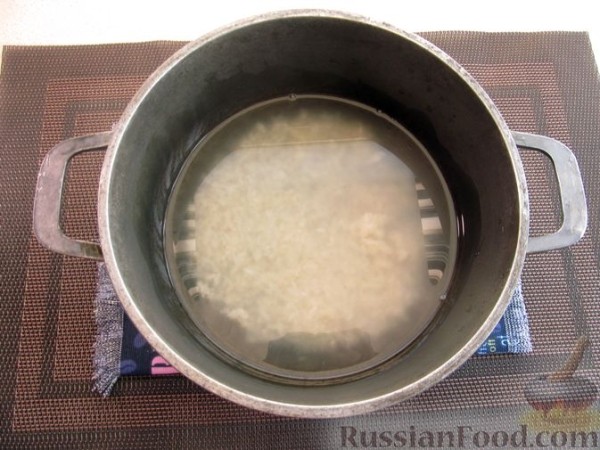 Запеканка из капусты, с фаршем, рисом и сыром