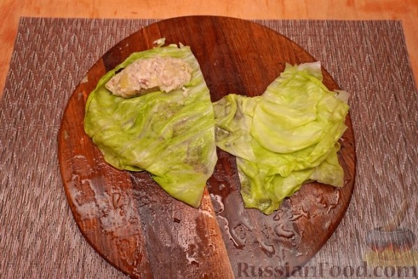 Голубцы с рыбой, картофелем и квашеной капустой (в духовке)