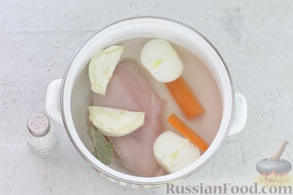 Запеканка из макарон с курицей и овощами